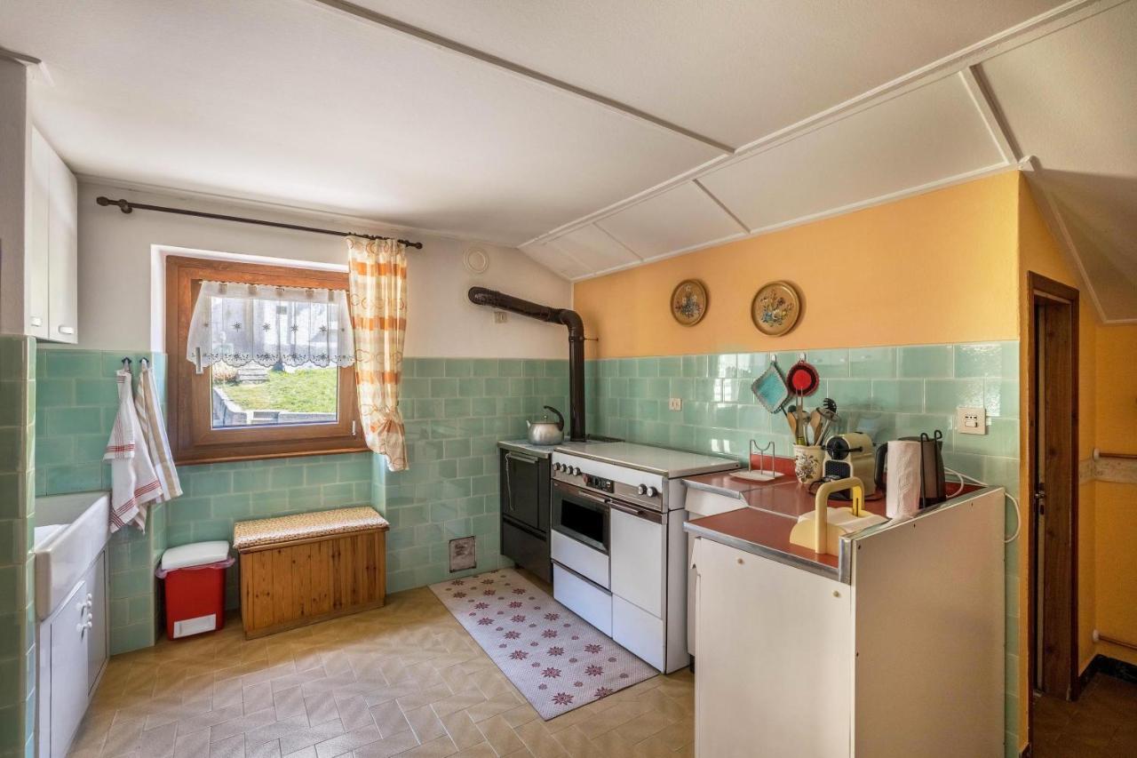 דירות Trasquera La Mansarda Di Chiara E Silvio מראה חיצוני תמונה